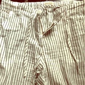 Linen wide leg cream and black pants